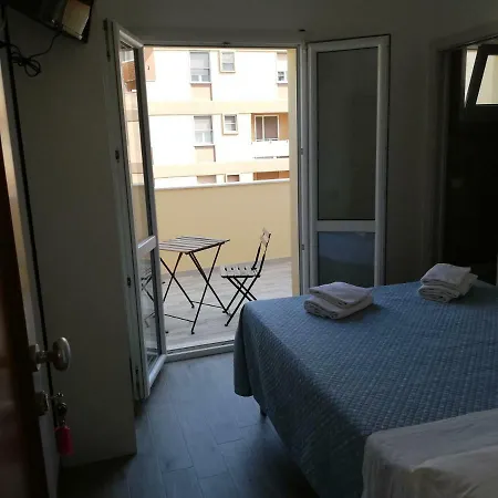 Πανσιόν Domo Centro