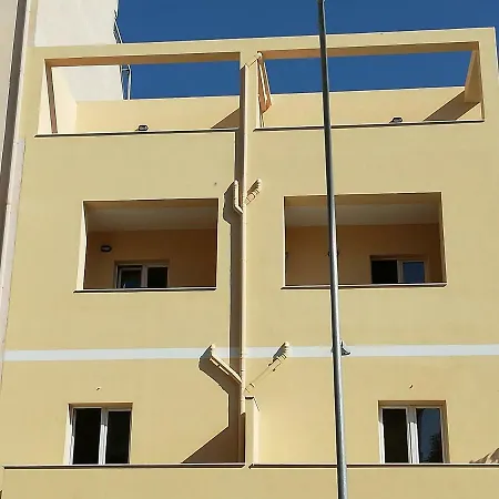 Domo Centro Αλγκέρο
