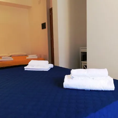 Domo Centro Πανσιόν Αλγκέρο